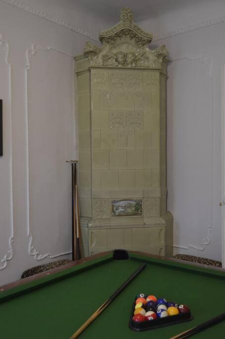 Unique Spacious Classic 3 Bedroom Midtown Apartment ! Billiard Room ! Ryga Zewnętrze zdjęcie