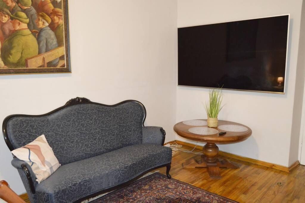 Unique Spacious Classic 3 Bedroom Midtown Apartment ! Billiard Room ! Ryga Zewnętrze zdjęcie