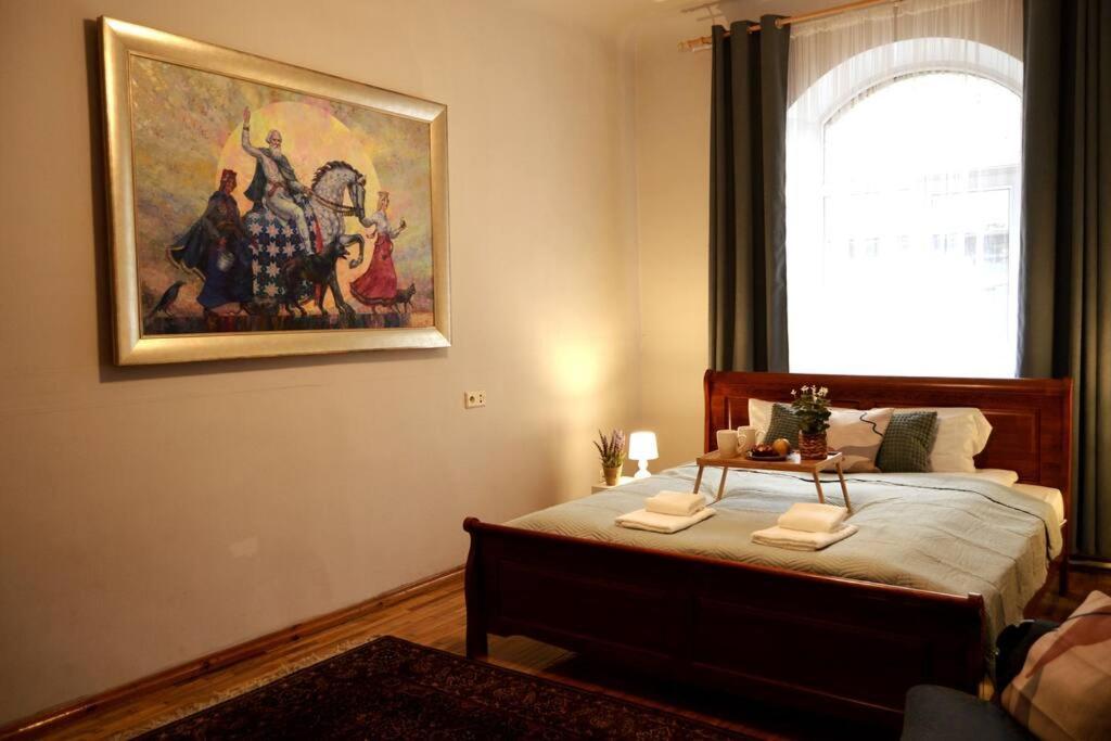 Unique Spacious Classic 3 Bedroom Midtown Apartment ! Billiard Room ! Ryga Zewnętrze zdjęcie